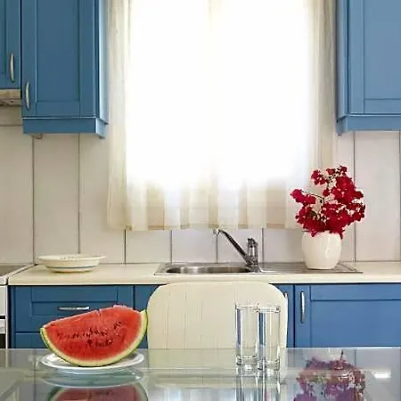 Kedros Hotel 3*