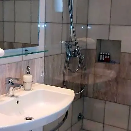 Hotel Kedros 3*